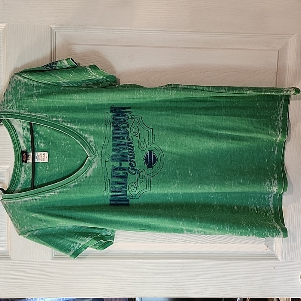 Green V-neck Harley Davidson shirt - Picture 1 of 3